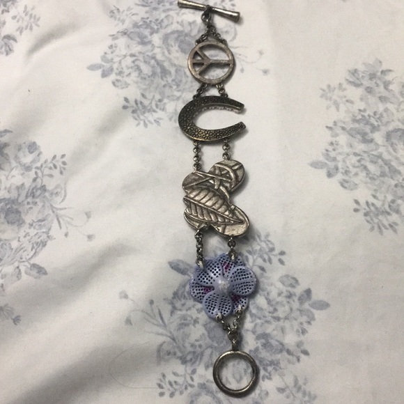 Lucky Brand Bracelet 🌺 🦋 horseshoe ☮️ - Picture 3 of 4